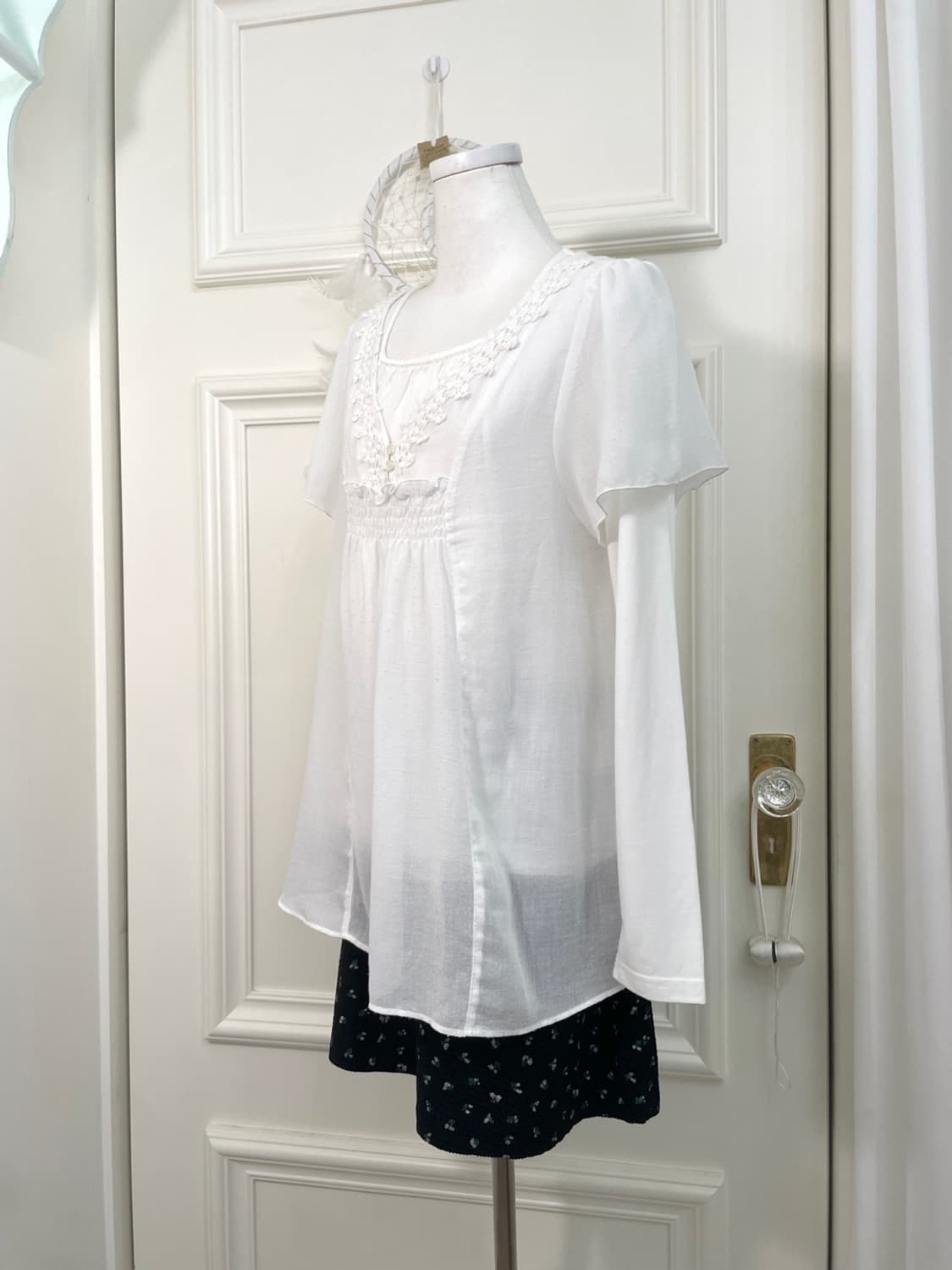 white lace point puff blouse&beads shirr 상품이미지2