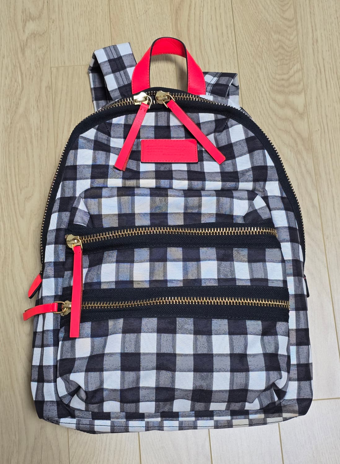 마크제이콥스 체크패턴 백팩 상품이미지1