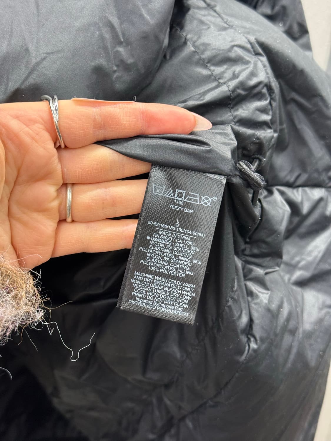 이지 갭 엔지니어드 바이 발렌시아가 모크넥 풀오버 퍼퍼 L 상품이미지5