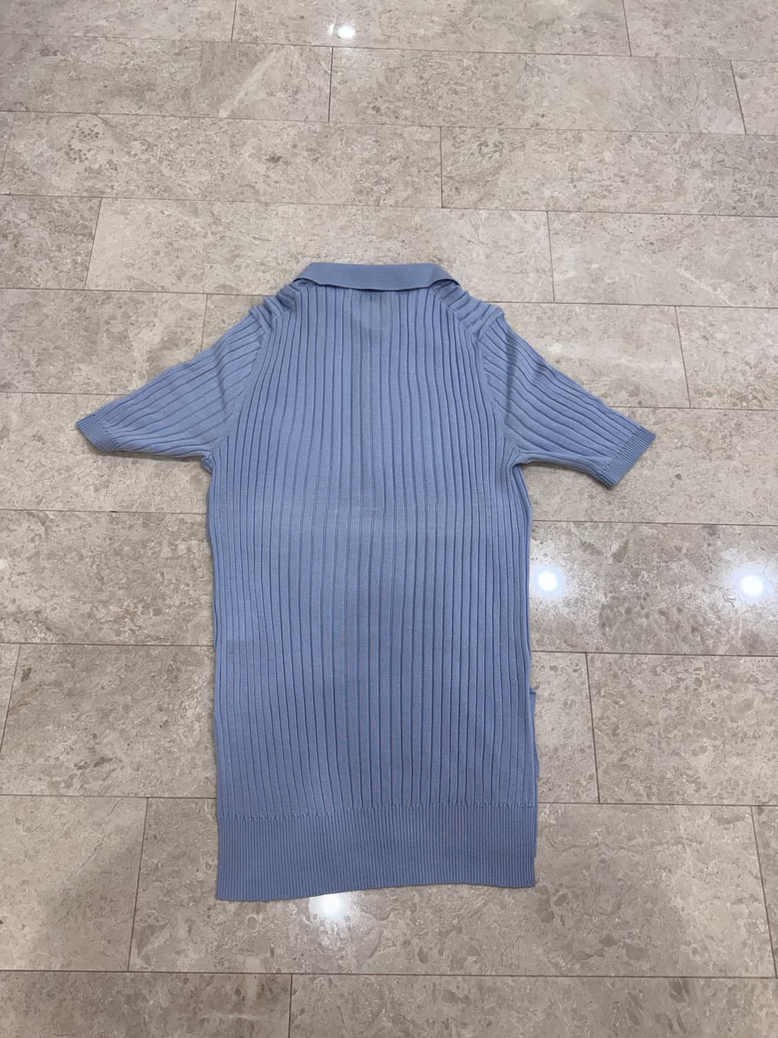 리 매튜스 하늘색 골지 카라 니트 상품이미지3