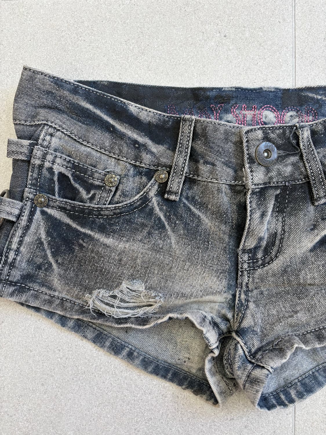 워싱 데미지 링 숏츠 상품이미지4