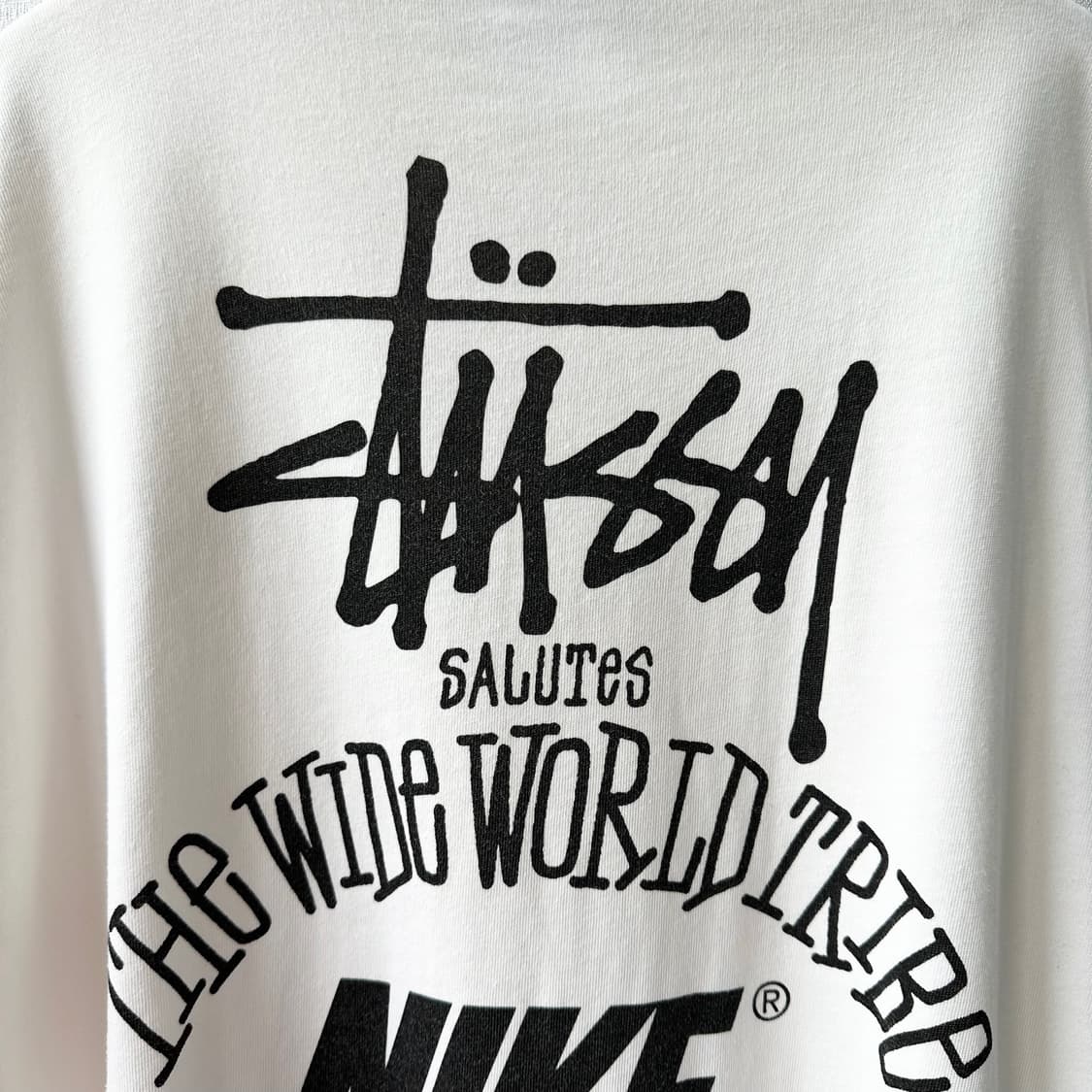 나이키 x 스투시 더 와이드 월드 트라이브 반팔티셔츠 화이트 M(100) 상품이미지3