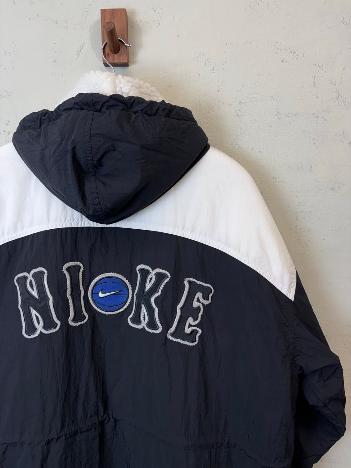 나이키 90s 올드스쿨 빅로고 양털 돕바 상품이미지4