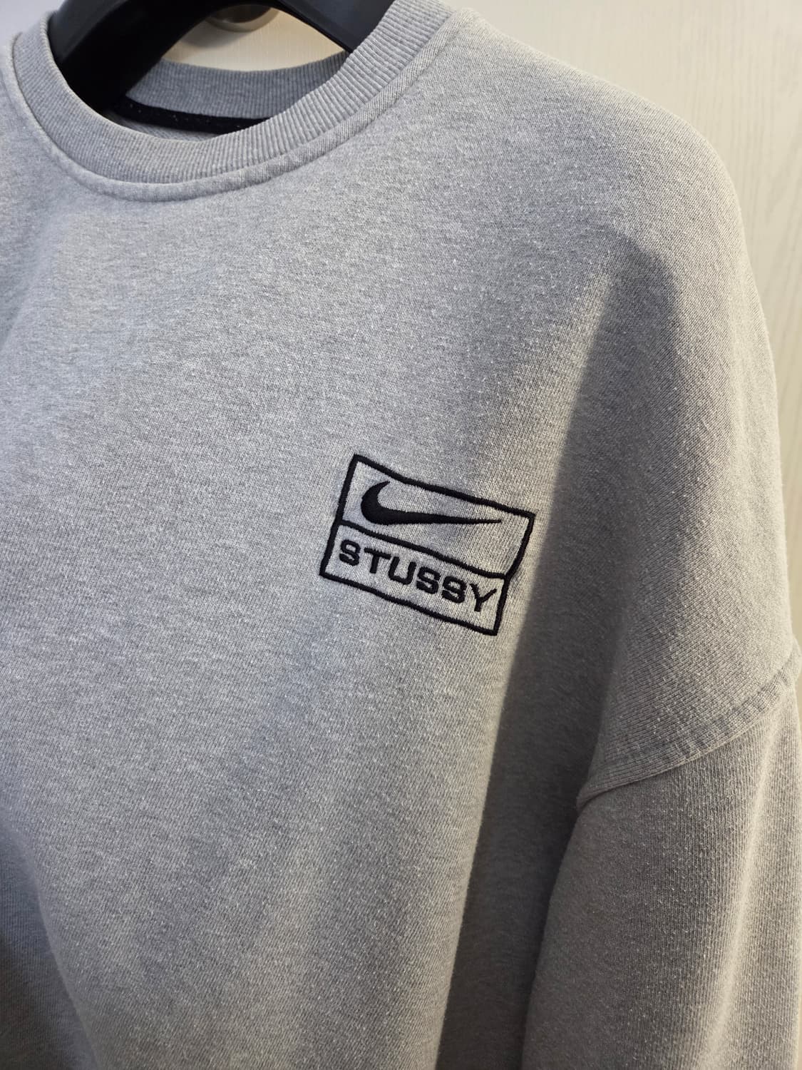 나이키 스투시 맨투맨 라지 상품이미지4