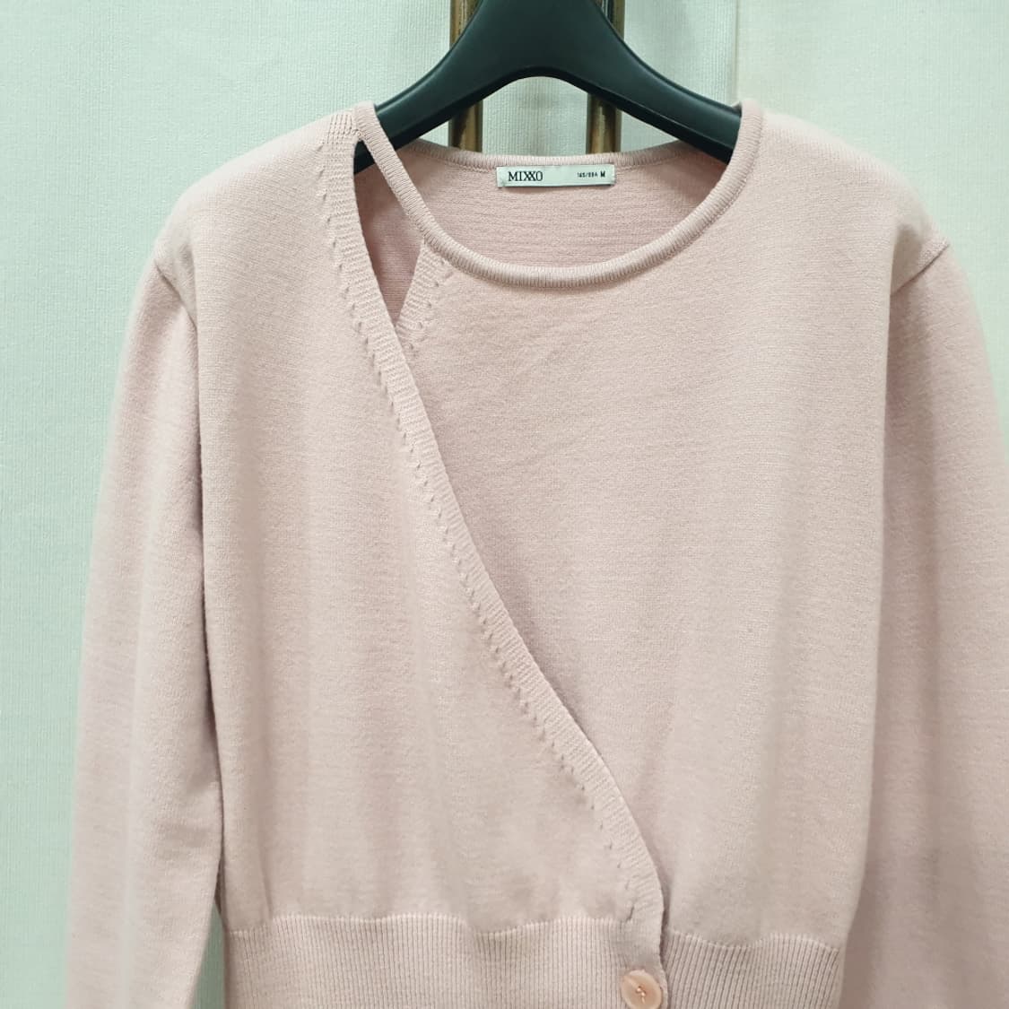 MIXXO 미쏘 어깨트임 풀오버 니트 M 상품이미지3