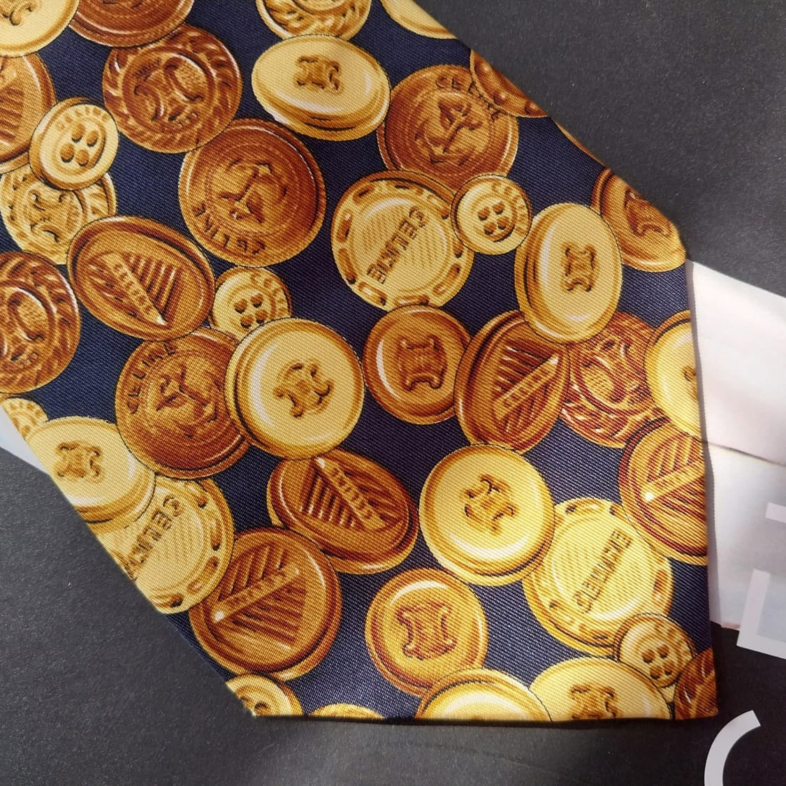 
셀린느 실크 트리오페 골드 패턴 넥타이 9.6cm A+등급 K2265 상품이미지7