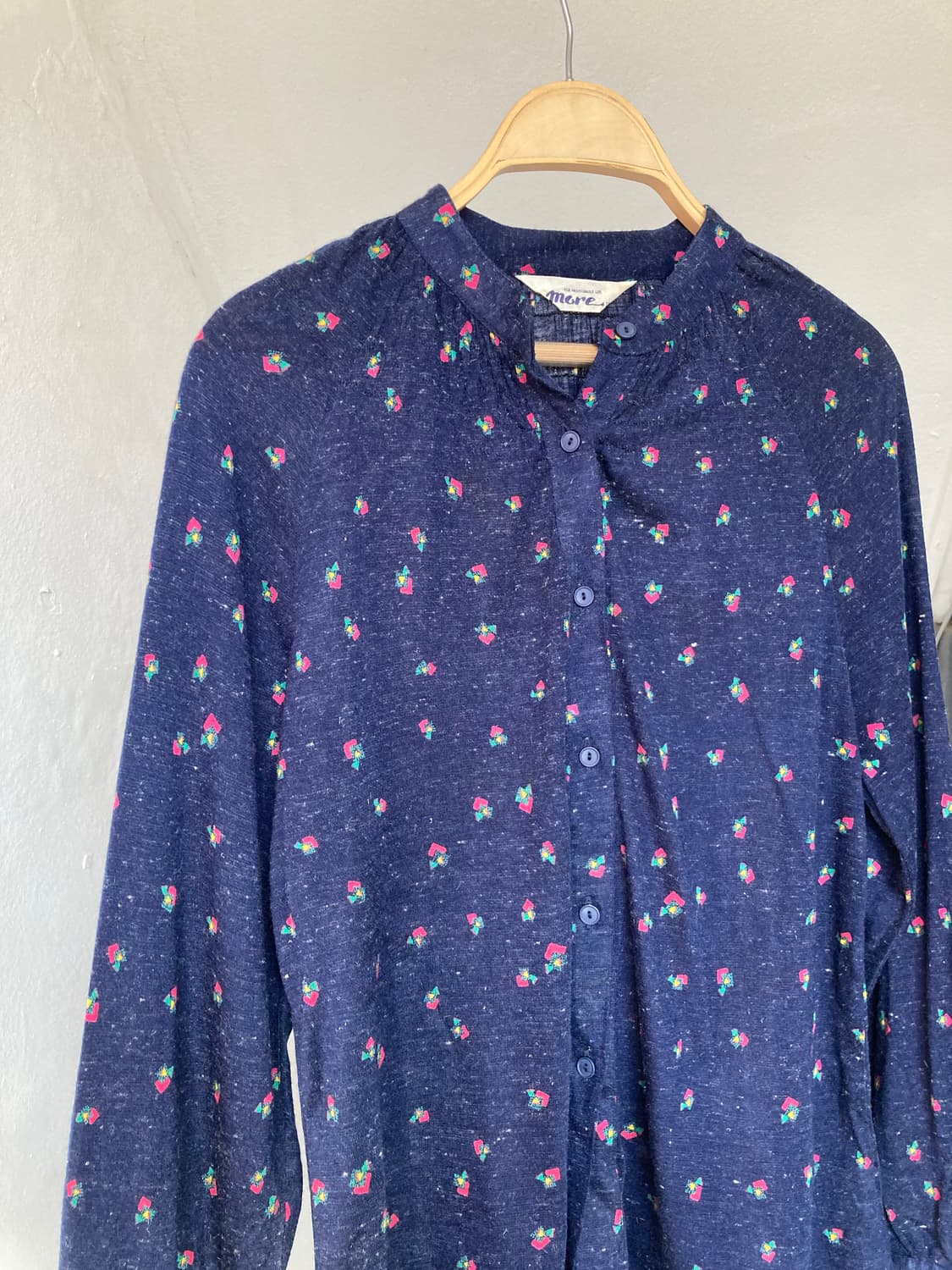 패턴 모크넥 퍼프 블라우스 상품이미지2