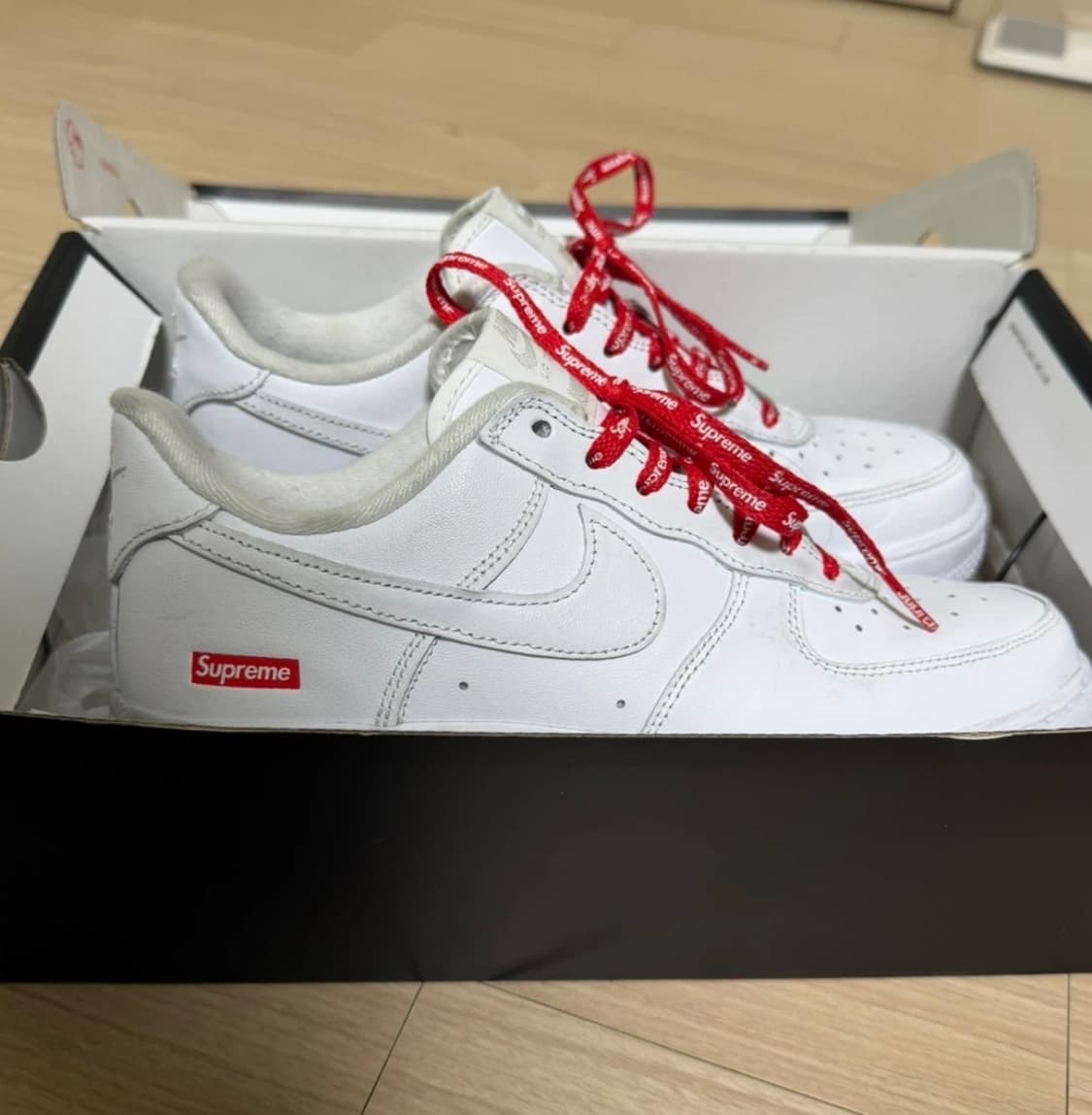 나이키 슈프림 에어포스 245 상품이미지2