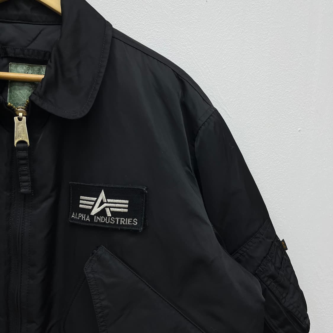 [L] 알파인더스트리 로고 CWU-45 자켓 상품이미지6