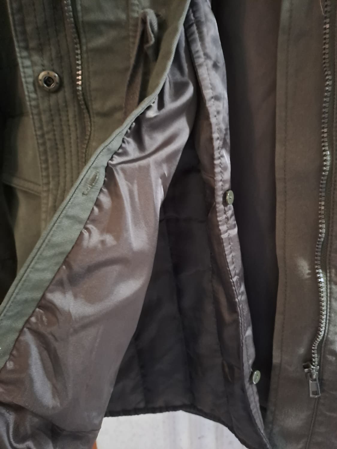 (드라이크리닝 완료)클라비스 카키 야상 상품이미지5