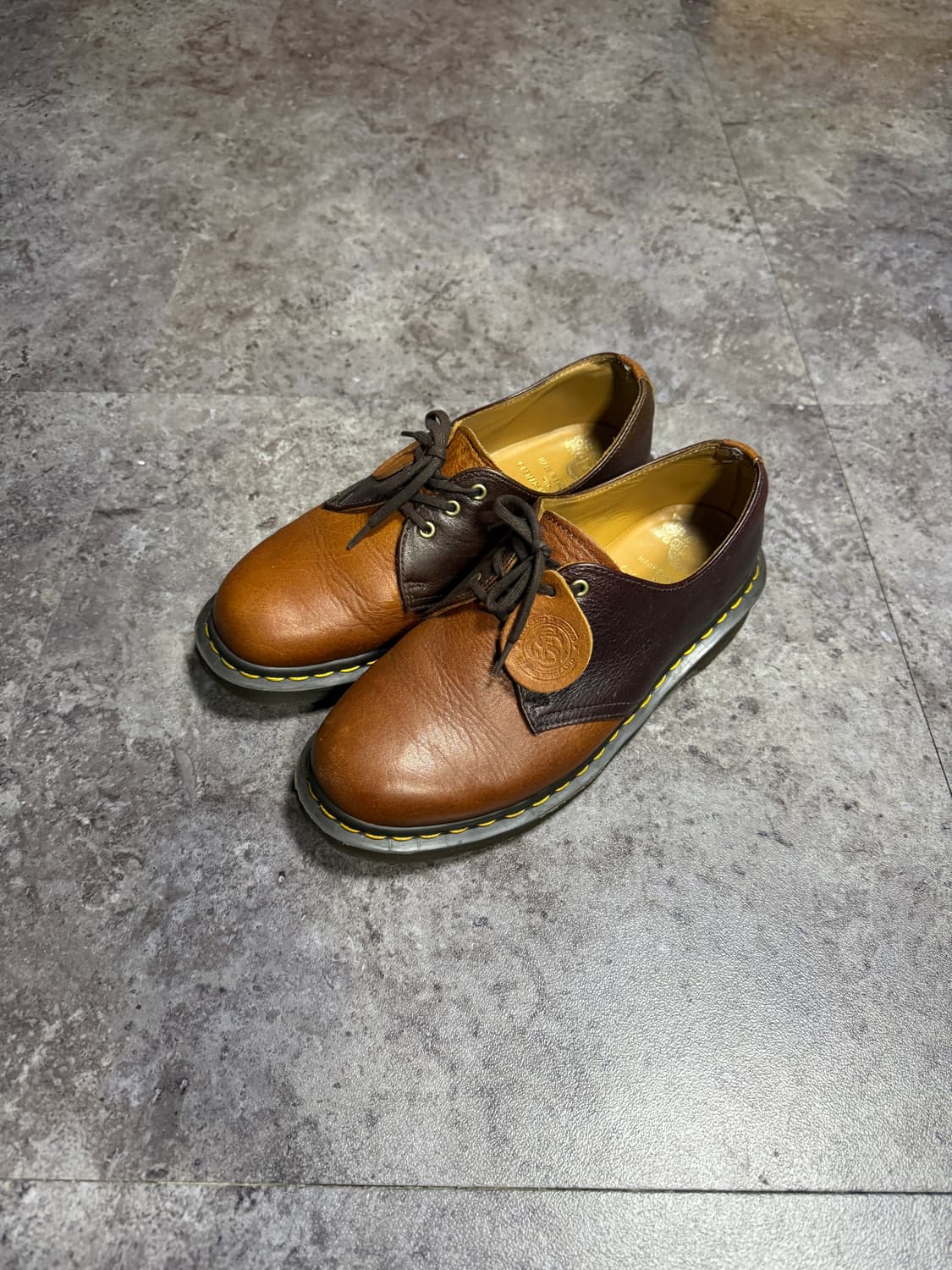 닥터마틴 1461 브라운 MIE 상품이미지1