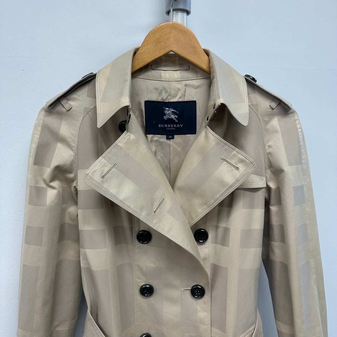 버버리 체크 트렌치 코트 상품이미지2