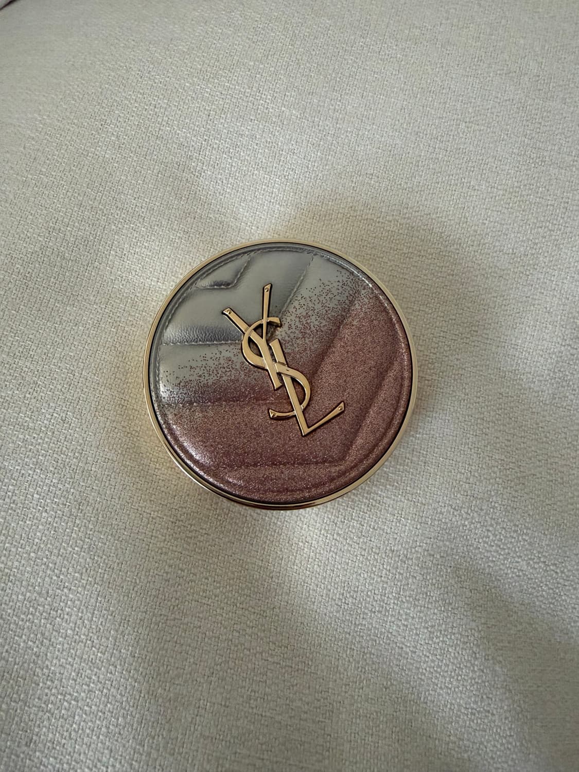 (새상품) 입생로랑 뚜쉬 에끌라 글로우 팩트 쿠션 21호 상품이미지2