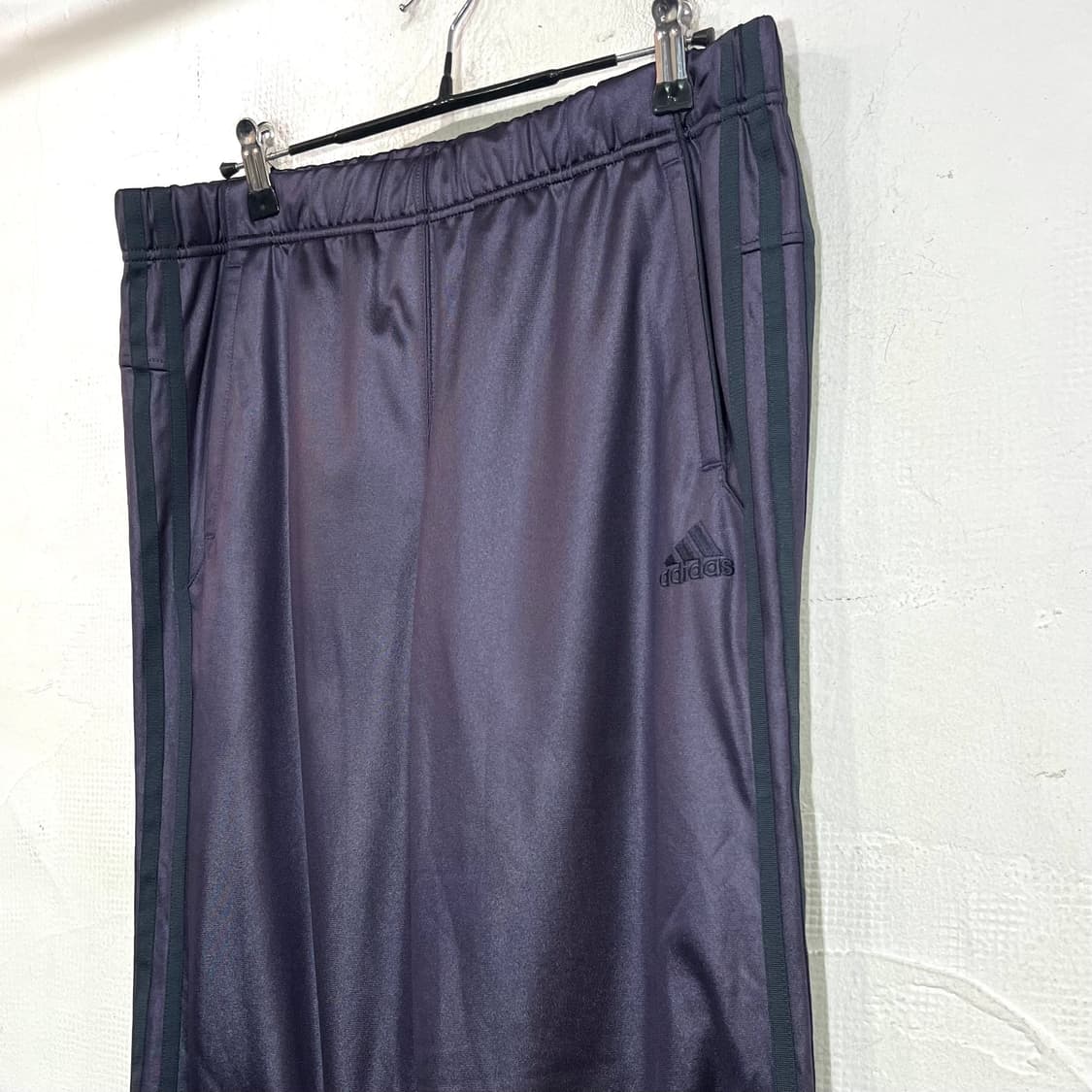 아디다스 글로시 y2k 트랙팬츠 상품이미지4