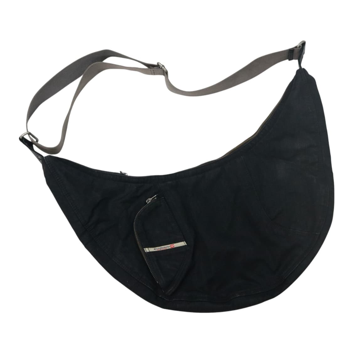 디젤 아카이브 하프문 숄더백 상품이미지1