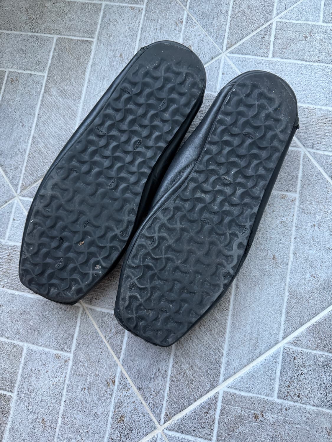 발렌시아가 켄싱턴 뮬 (43.5) 상품이미지2