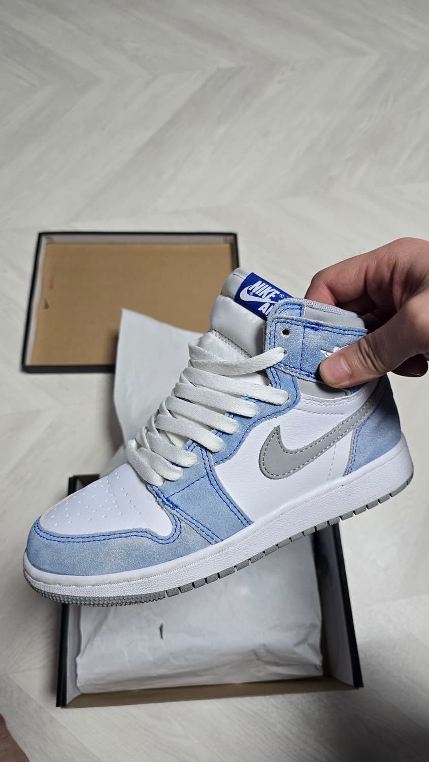 조던1 하이 하이퍼로얄 235사이즈 상품이미지4