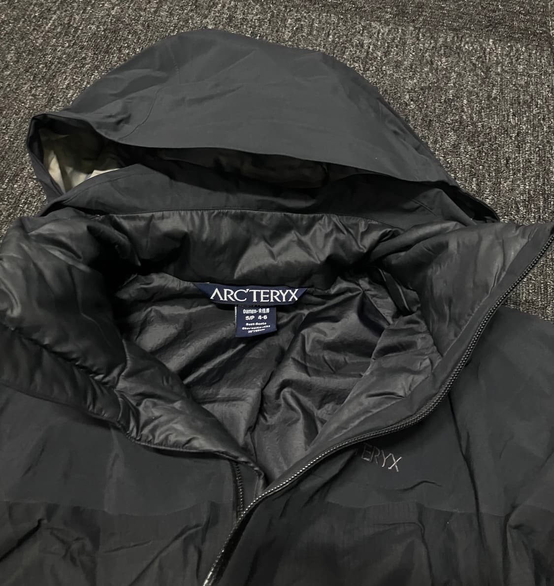 아크테릭스 피션AR자켓 우먼 블랙 상품이미지9