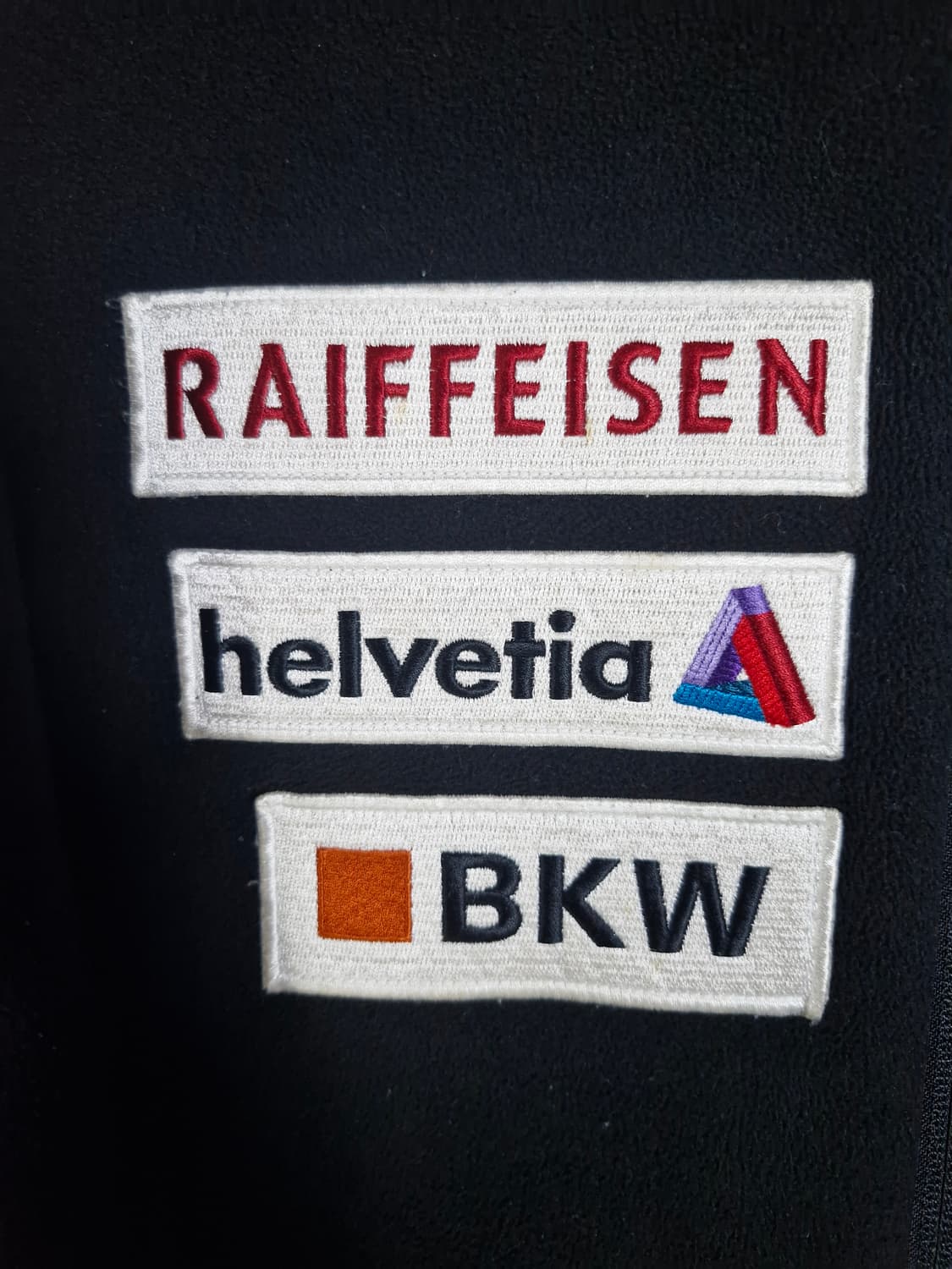 데상트 아우디 후리스 블랙 L 상품이미지2