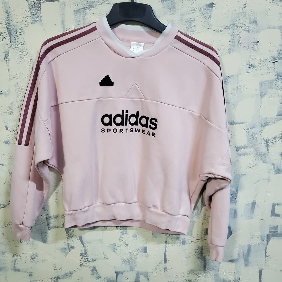 아디다스 핑크색 크롭 트랙탑 맨투맨  상품이미지1