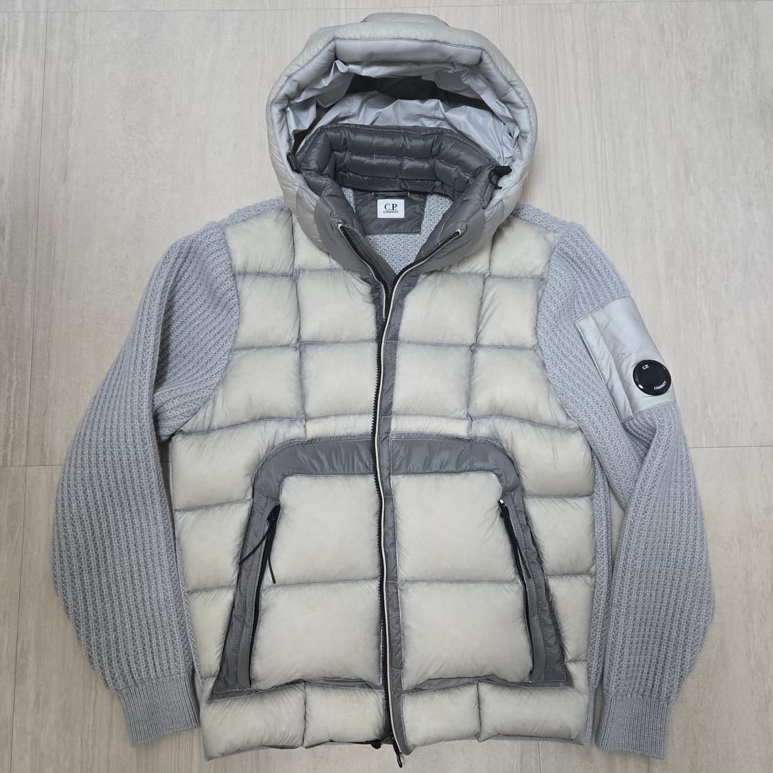 [M] CP컴퍼니 코리아 익스클루시브 니트 패딩 상품이미지1