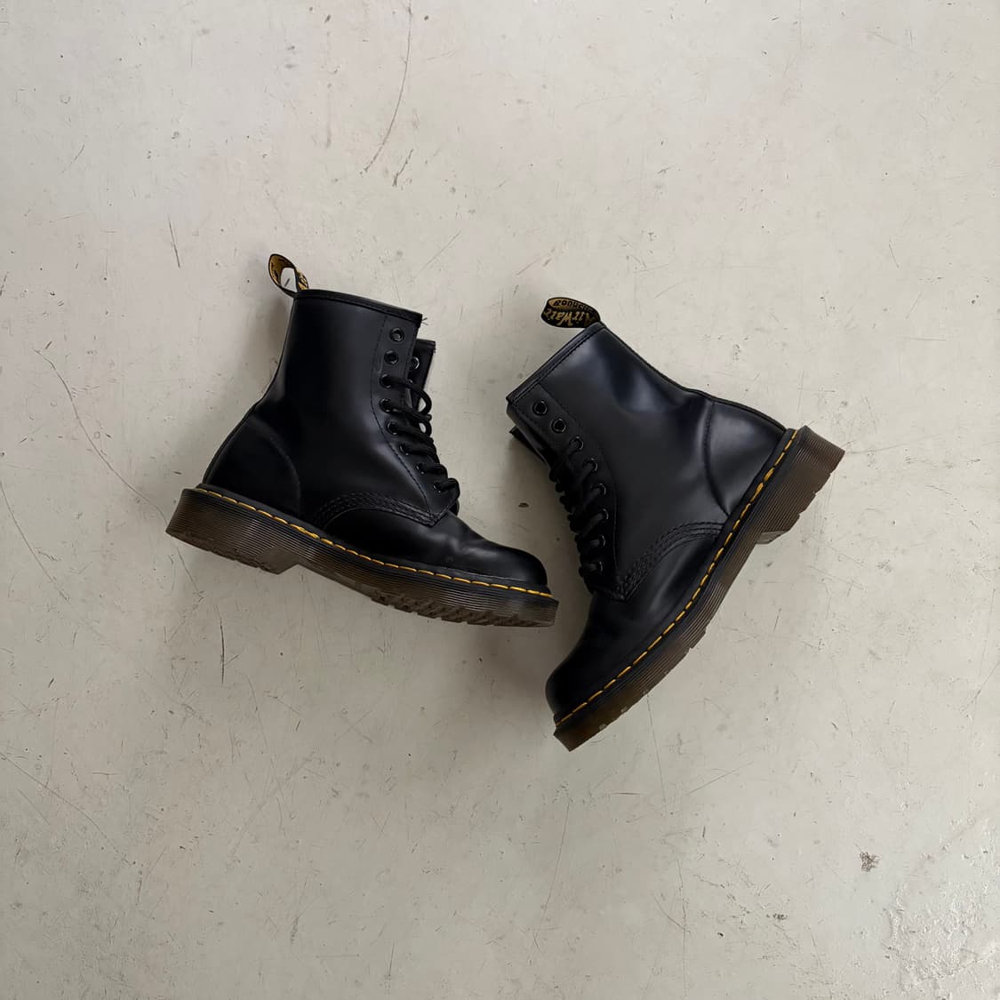 닥터마틴 10072 8홀 빈티지 부츠 UK5 상품이미지1