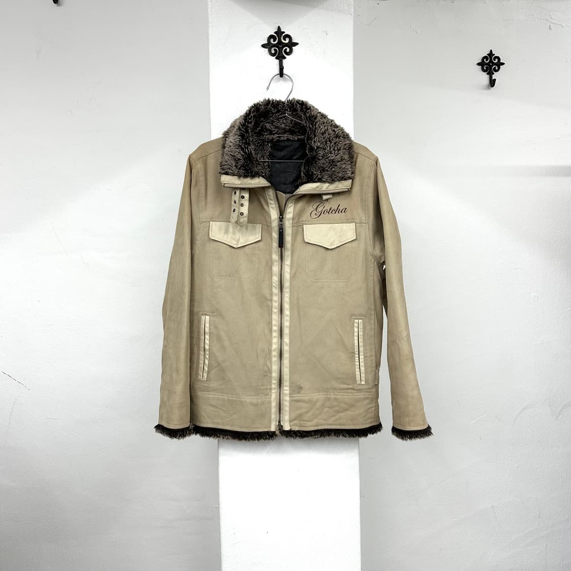Gotcha beige fur jacket  상품이미지3