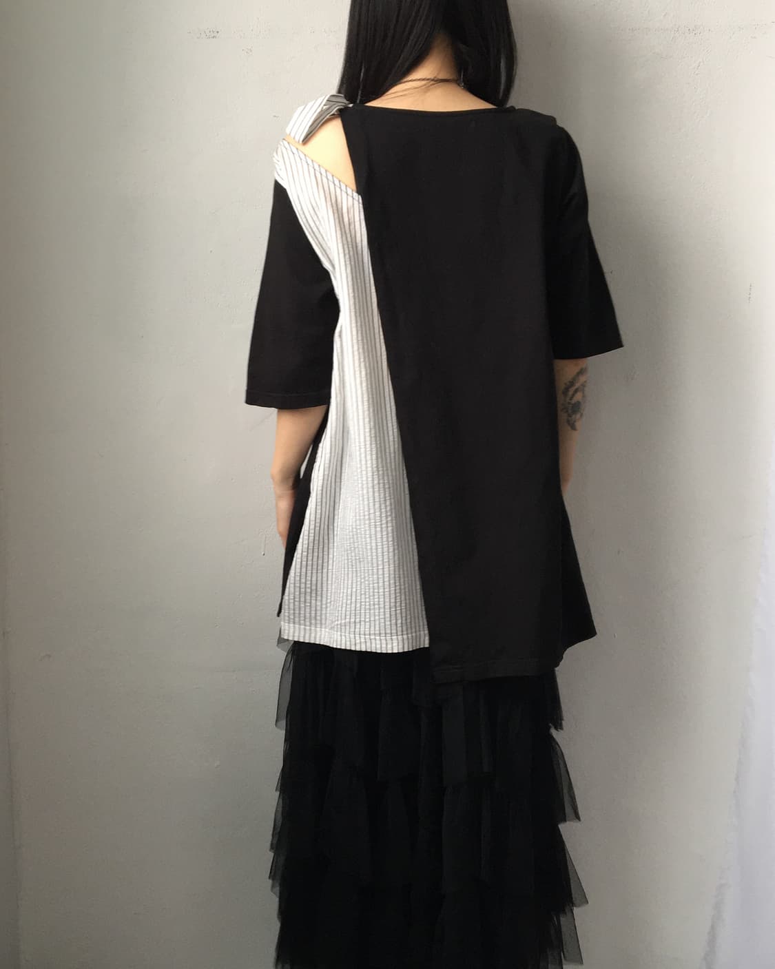 Ribbon cut off wrap point top 상품이미지10