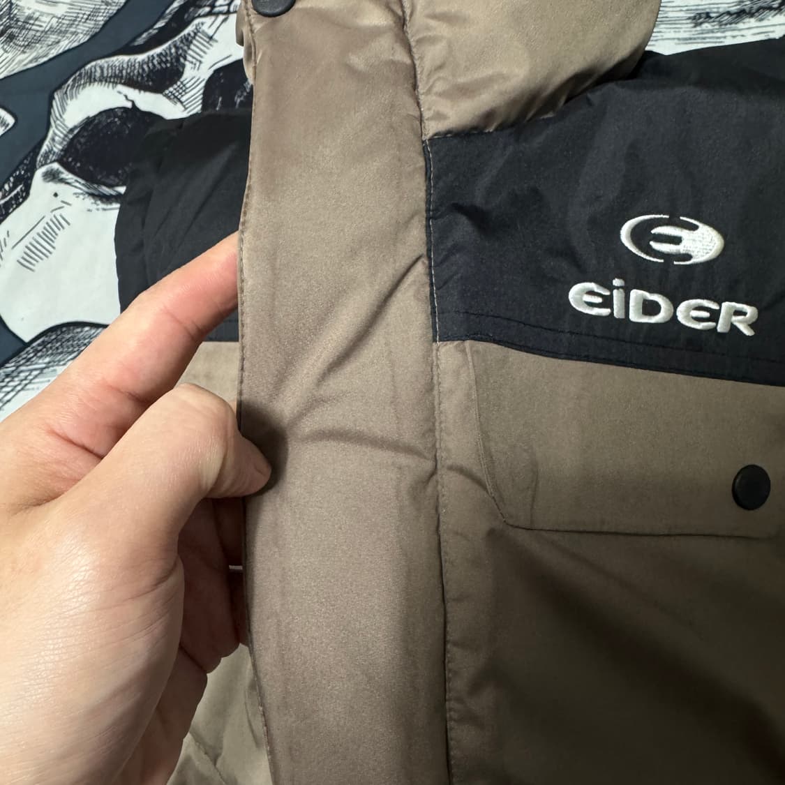 아이더 덕다운 패딩조끼 L사이즈 상품이미지9