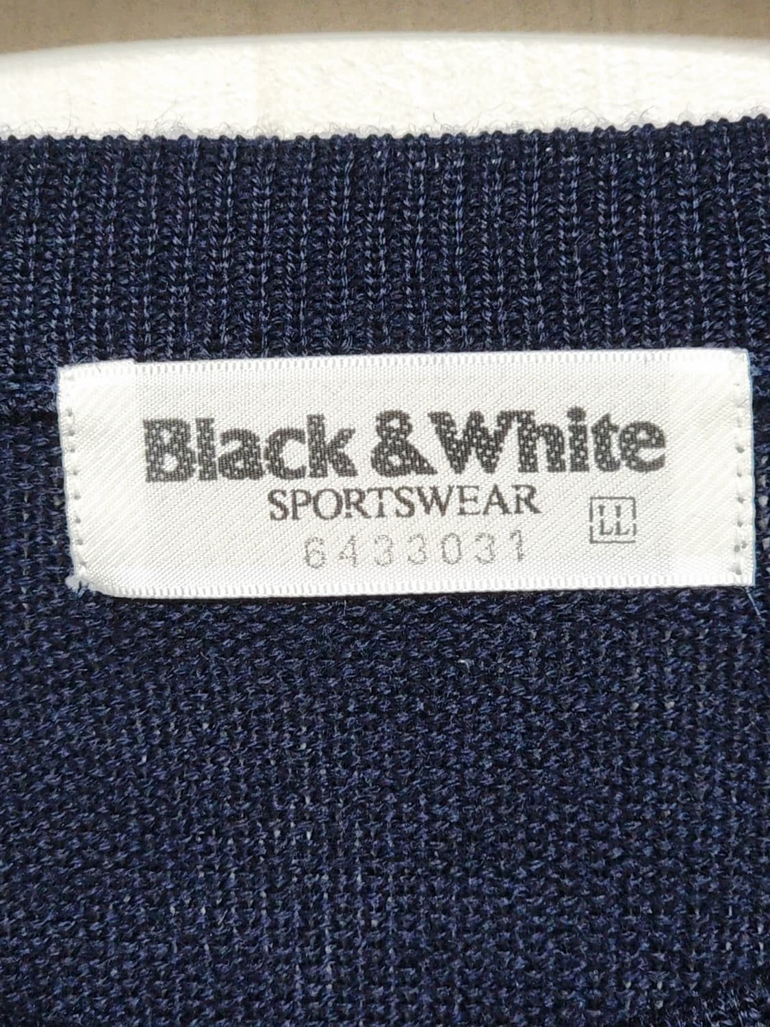 (XL) 블랙앤화이트 니트 네이비 빅로고 스웨터 골프웨어  상품이미지3