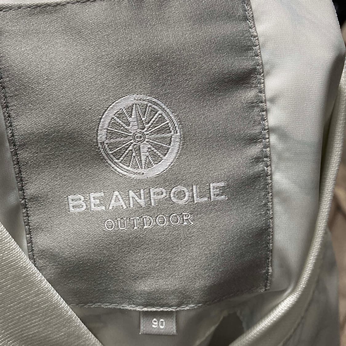 빈폴아웃도어 여성바람막이롱자켓 90  상품이미지4