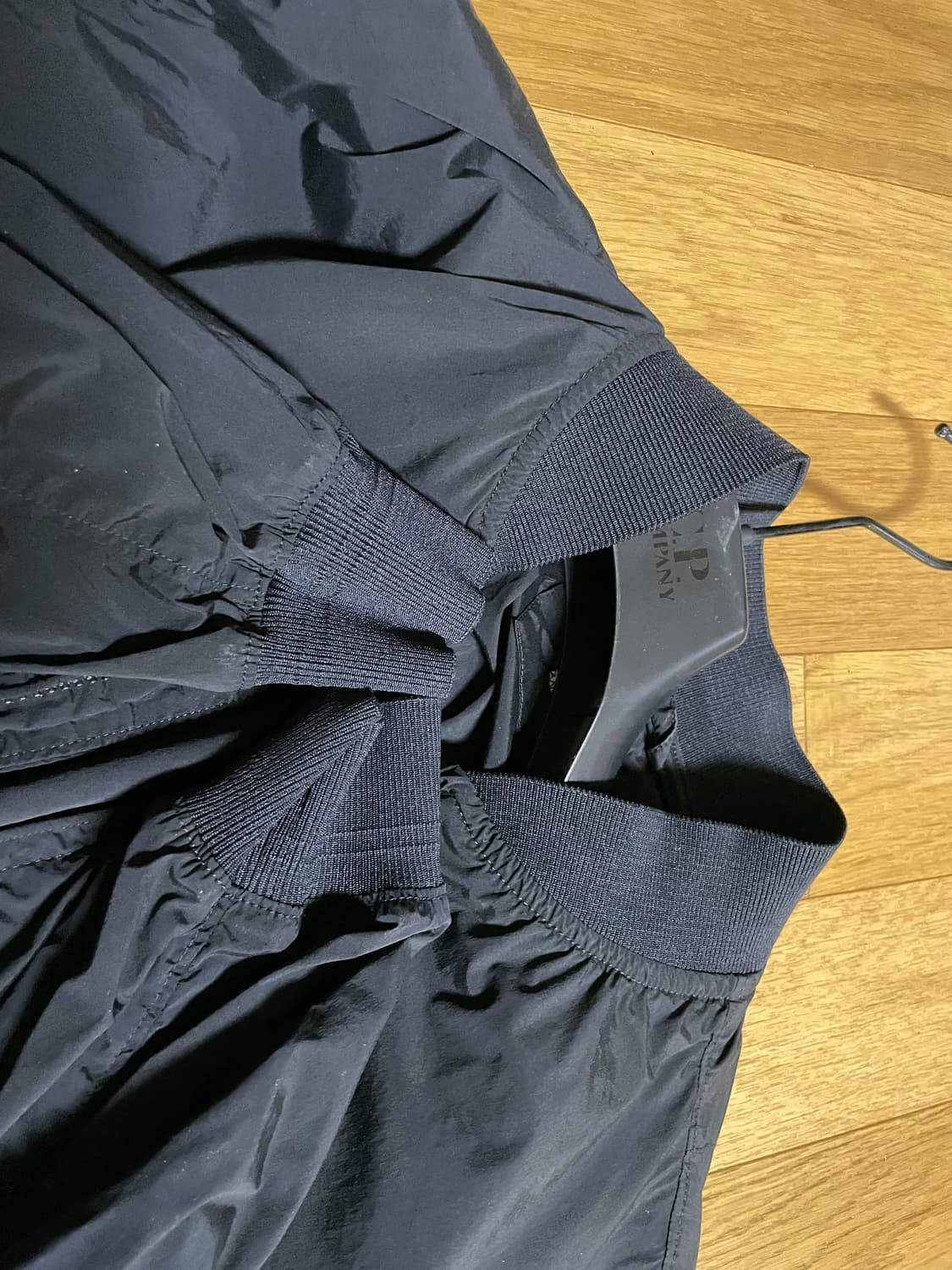 cp컴퍼니 나이크라 항공점퍼 52사이즈 상품이미지3