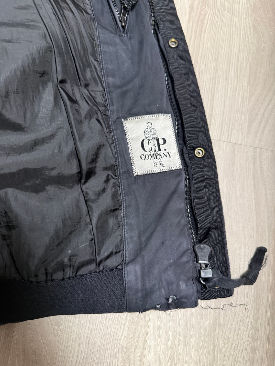 정품 cp컴퍼니 고글 후드 베스트 상품이미지7
