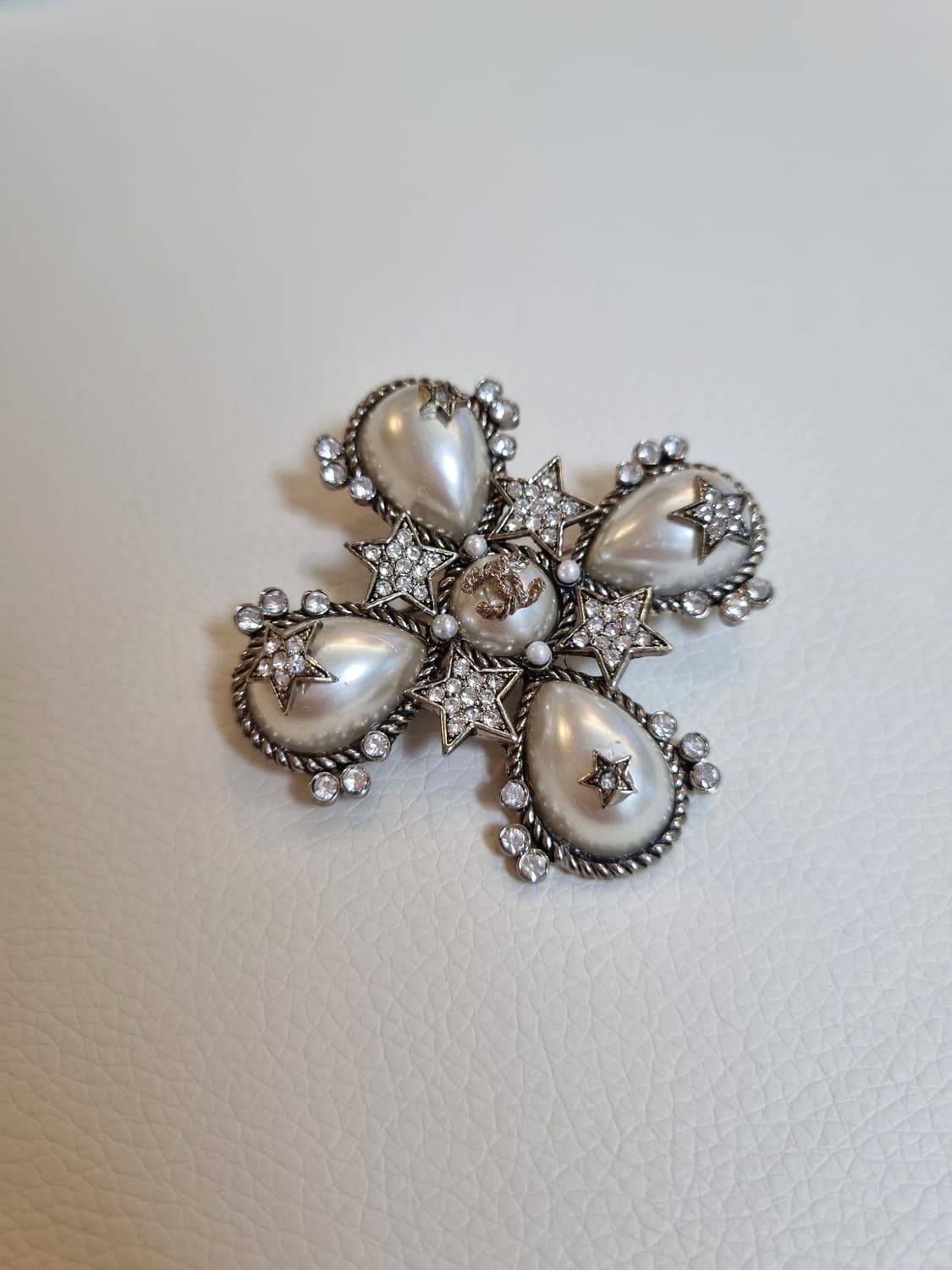 샤넬 엔틱진주&별 꼬임 CC 브로치 업사이클링 상품이미지6