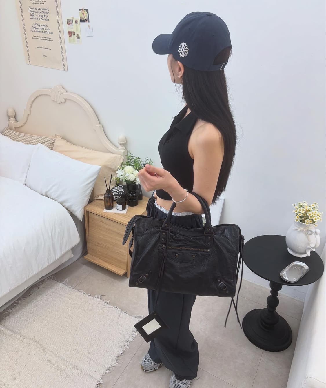 [A 정품] 발렌시아가 시티 모터백 미디움 블랙 상품이미지8