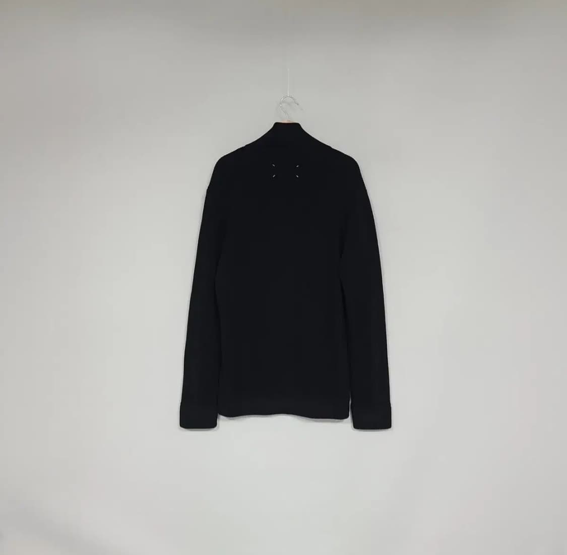 메종 마르지엘라 정품 23FW 니트 집업 블랙 XL 상품이미지7