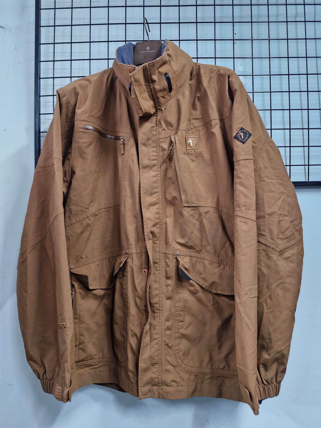 110XXL 블랙야크 나인 고어텍스 바람막이 자켓. 상품이미지1