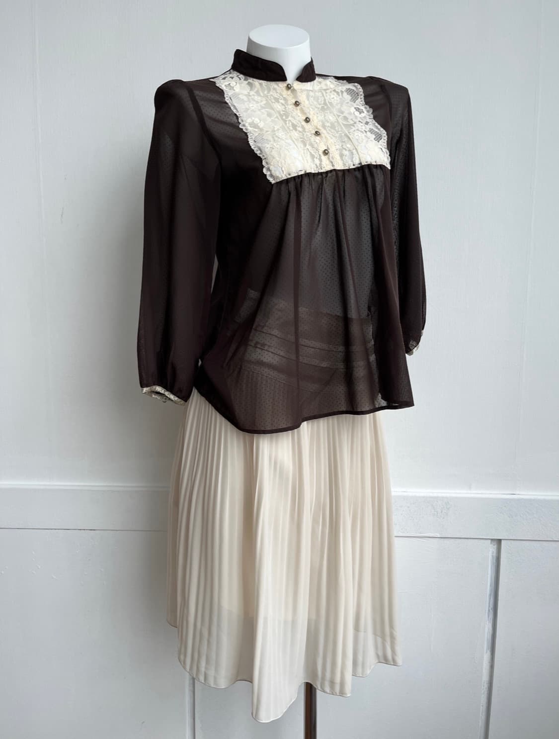 GAMINERIE 브라운 레이스 도트 블라우스 상품이미지2