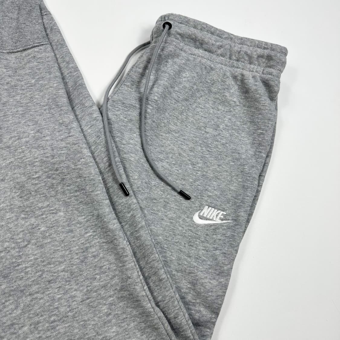 나이키 퓨추라 트레이닝 그레이 조거팬츠 (M) 상품이미지1