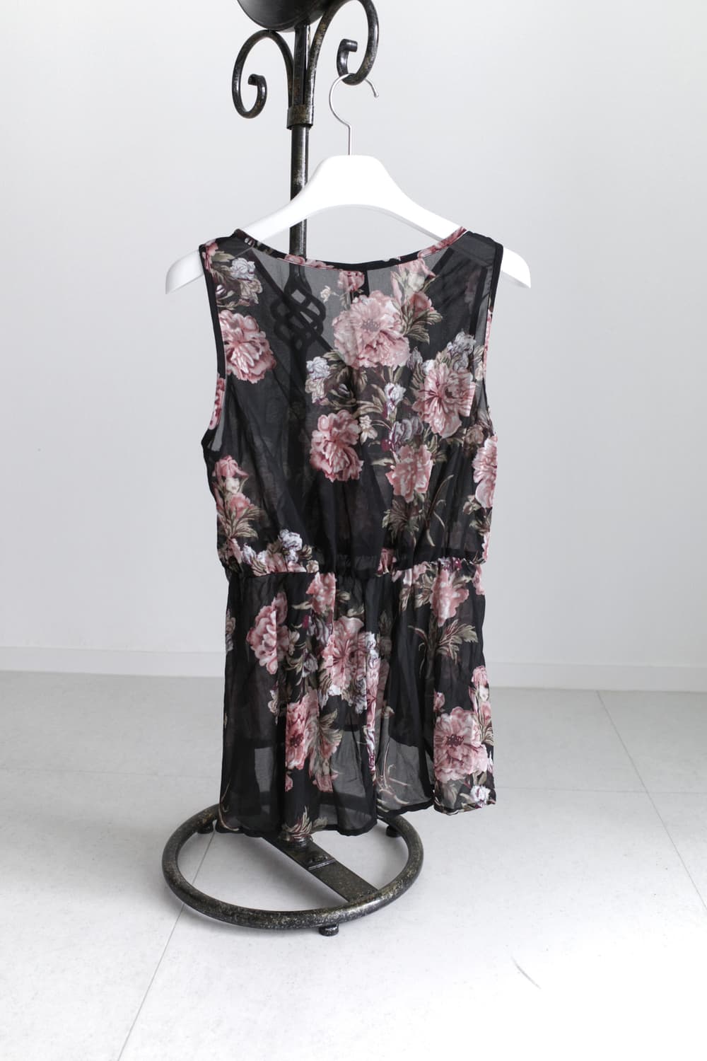rose see-through sleeveless 상품이미지2