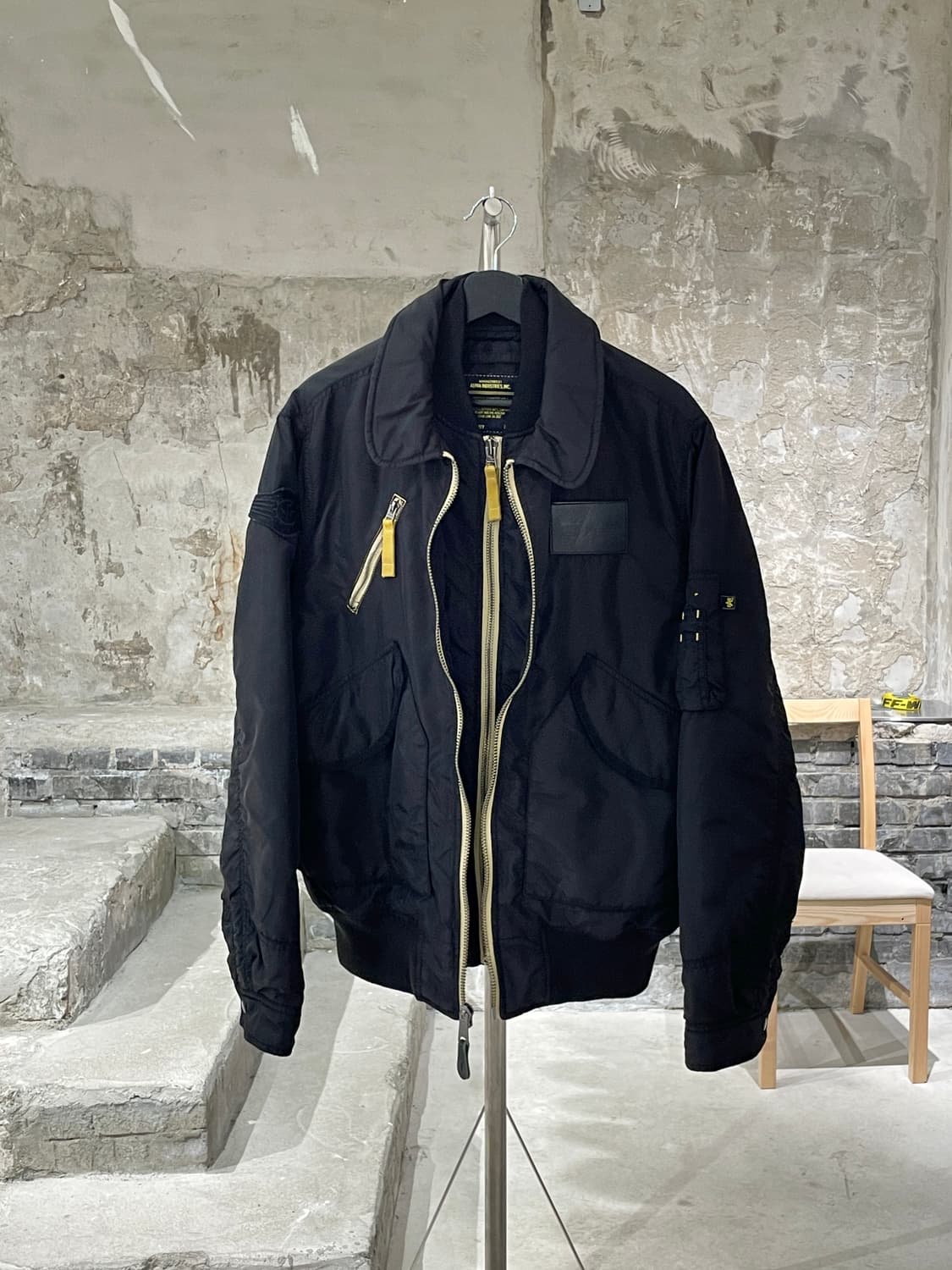알파 인더스트리 블랙 더블 집 나일론 봄버 자켓 상품이미지1