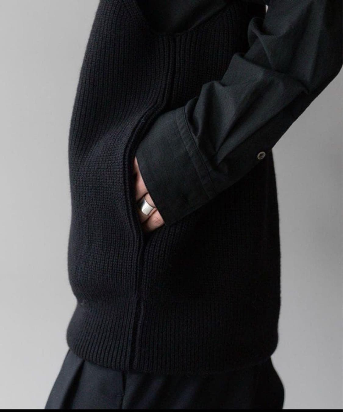 슈테인 stein OVERSIZED DRIVERS KNITZIP VEST 상품이미지5