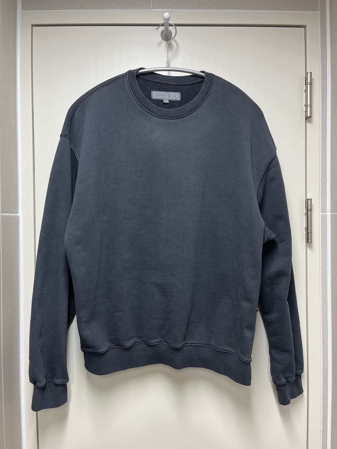 브라운야드 워시드 스웻 셔츠, Washed Black 3 상품이미지3