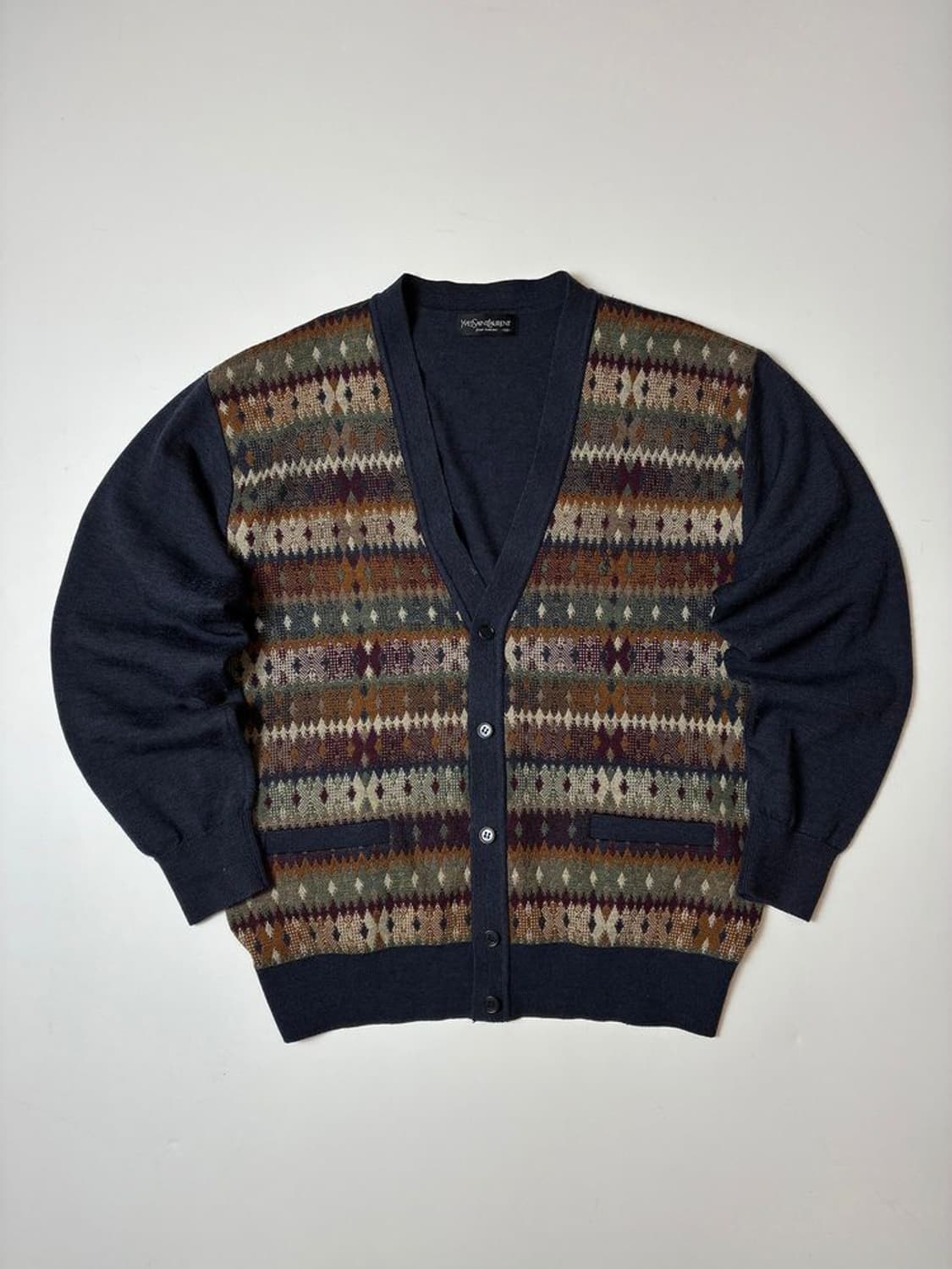 입생로랑 YSL 에스닉 패턴 브이넥 울 니트 가디건 PN8793 상품이미지1