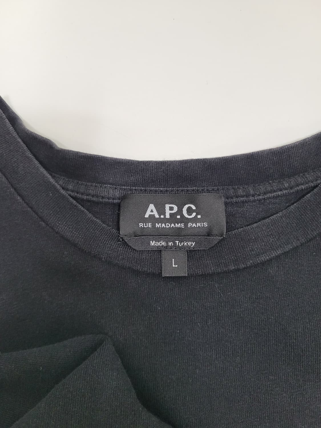 A.P.C. 20SS 아페쎄 뮤지엄 박스 로고 반팔 티셔츠 / 남 L  상품이미지7