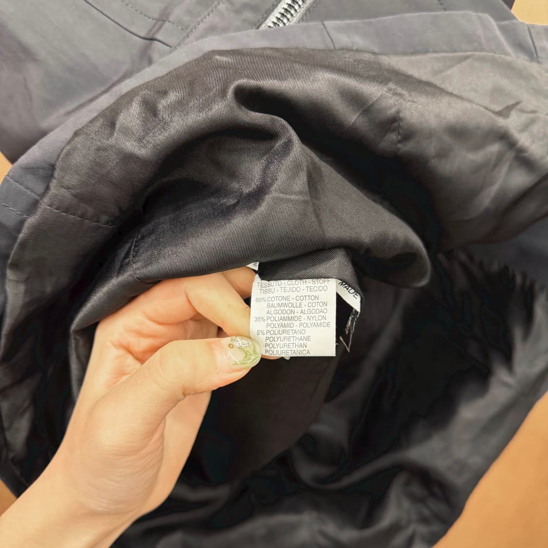 막스앤코 카라넥 롱 자켓 래글런 투웨이 지퍼 디테일 레귤러핏 블랙 상품이미지7