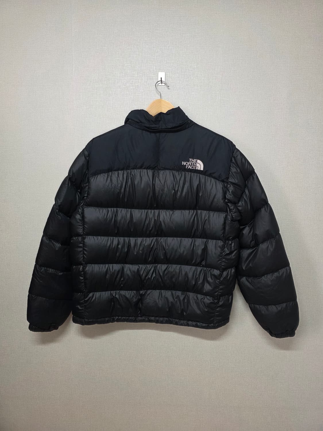 노스페이스 700 눕시 블랙 구스다운 패딩 사이즈 100 하자 마지막사진 상품이미지4