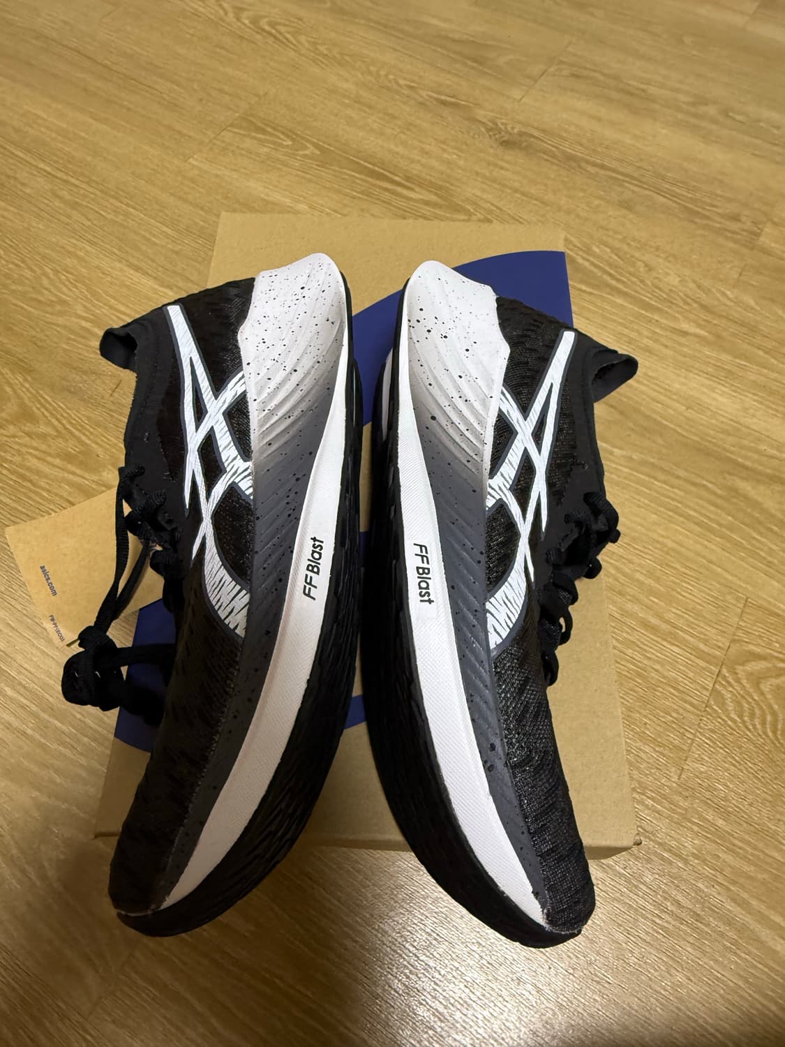 아식스 매직스피드W 검흰 (225) 상품이미지4