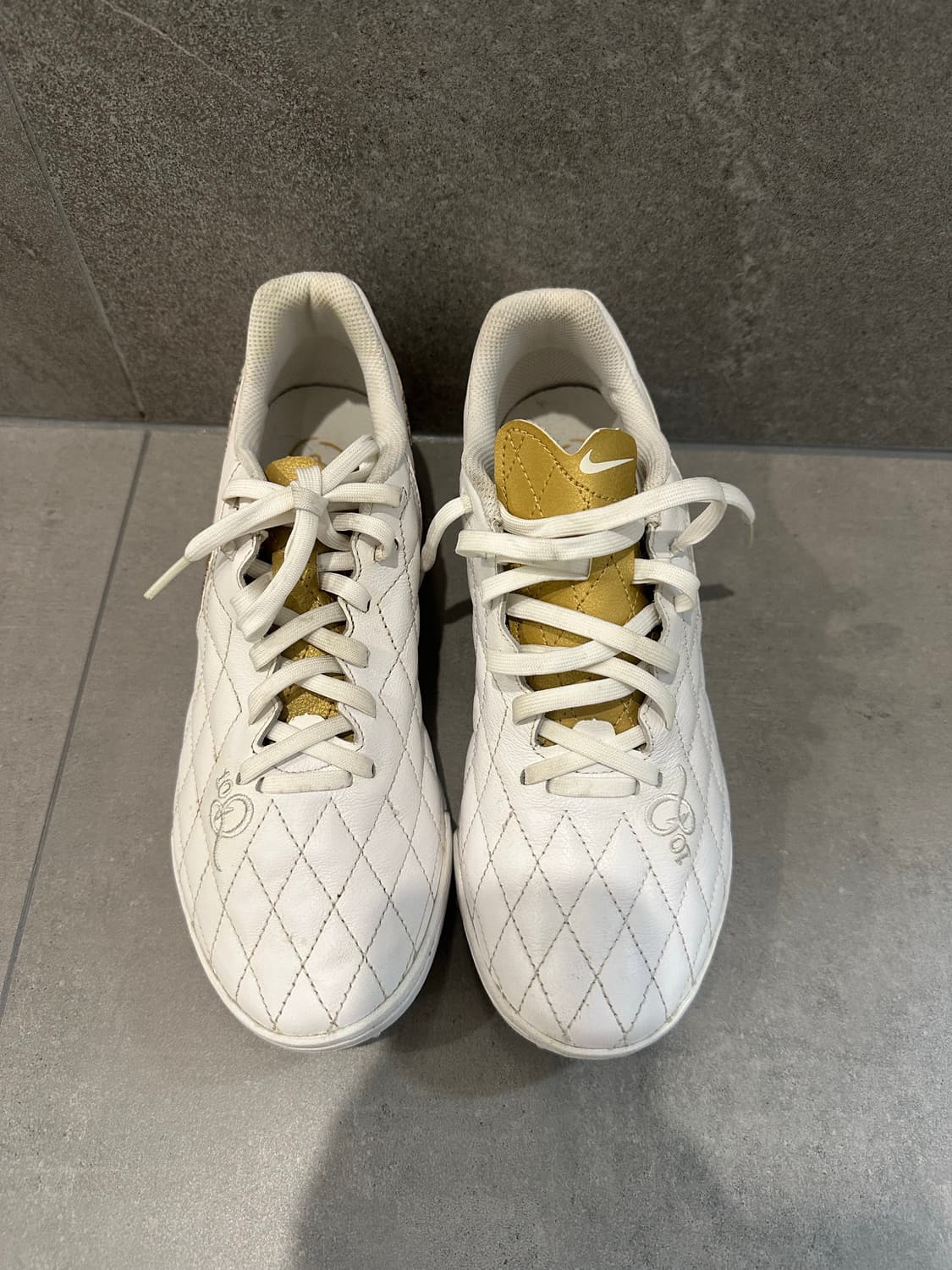 나이키 티엠포 레전드X7 아카데미 R10 TF 265 상품이미지3