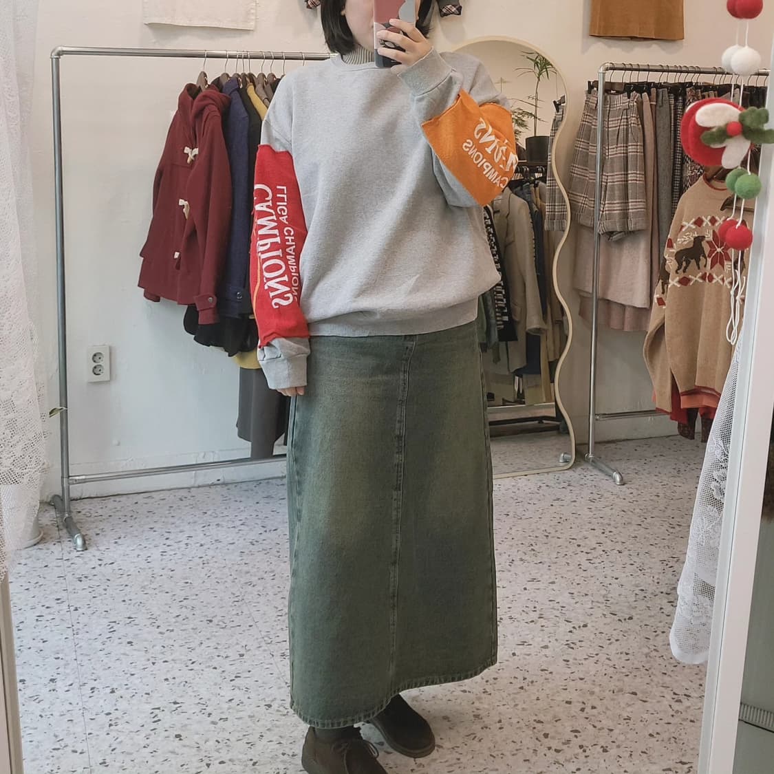 Fandom 패치 기모 맨투맨 상품이미지2